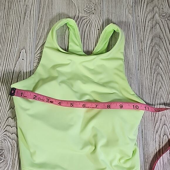Athleta Cropped Neon Green Racer Back Athletic Tank Top Size XXS - Picture 6 of 9